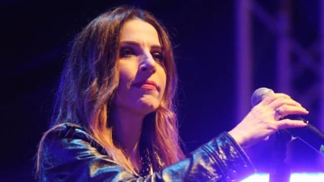Evridiki: 'Las mujeres son las primeras en juzgar a las mujeres'