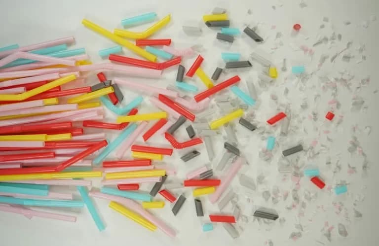 Studie: Glasflaschen enthalten mehr Mikroplastik als Plastikflaschen