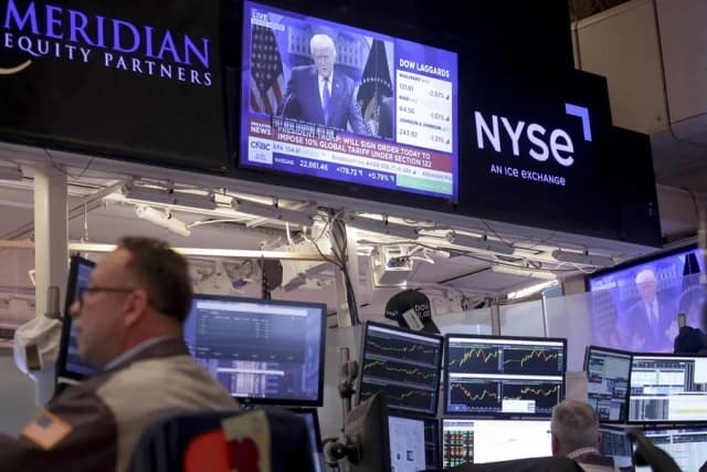Γεωπολιτικό Ρίσκο και Wall Street: Βουτιά για τον Dow Jones