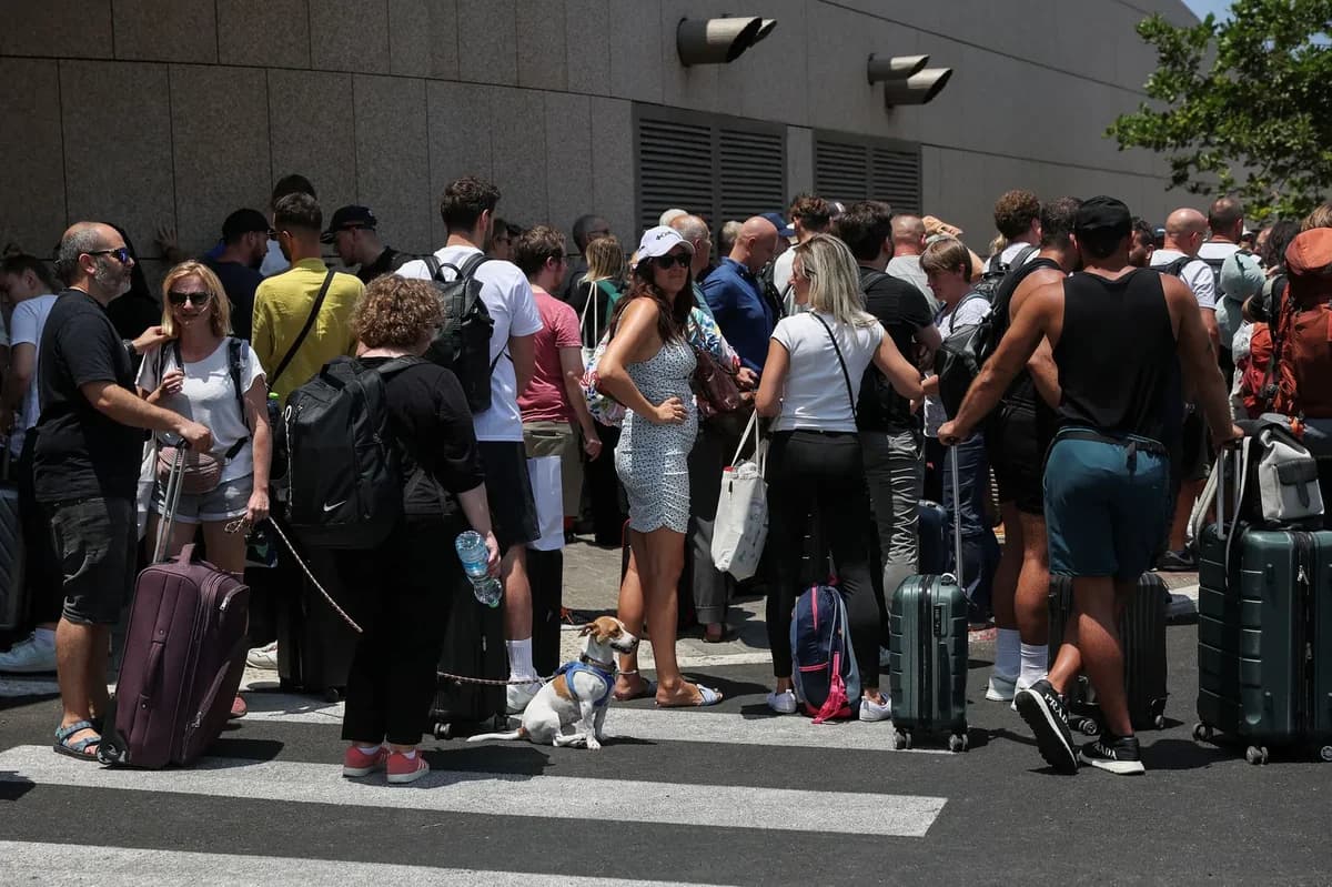 20.000 israelíes regresan a casa, 120.000 permanecen en el extranjero