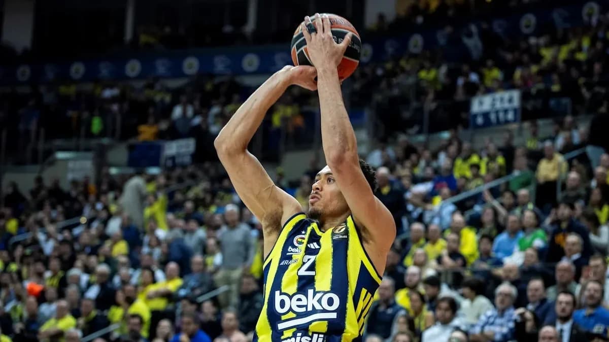 Fenerbahce besiegt Monaco und nähert sich dem Heimvorteil