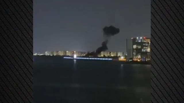 Iranian Attack on Abu Dhabi Marina: Video of Black Smoke