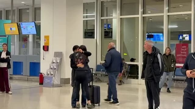 122 Έλληνες επέστρεψαν από Ομάν και Άμπου Ντάμπι
