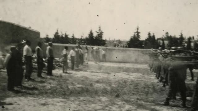 Κουτσούμπας ζητά ψηφιακά αντίγραφα φωτογραφιών της εκτέλεσης στην Καισαριανή