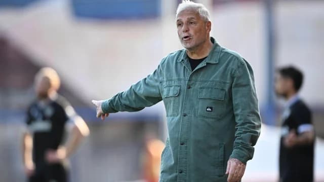 ווסניאדיס: 'קלמטה ראויה לעלייה'