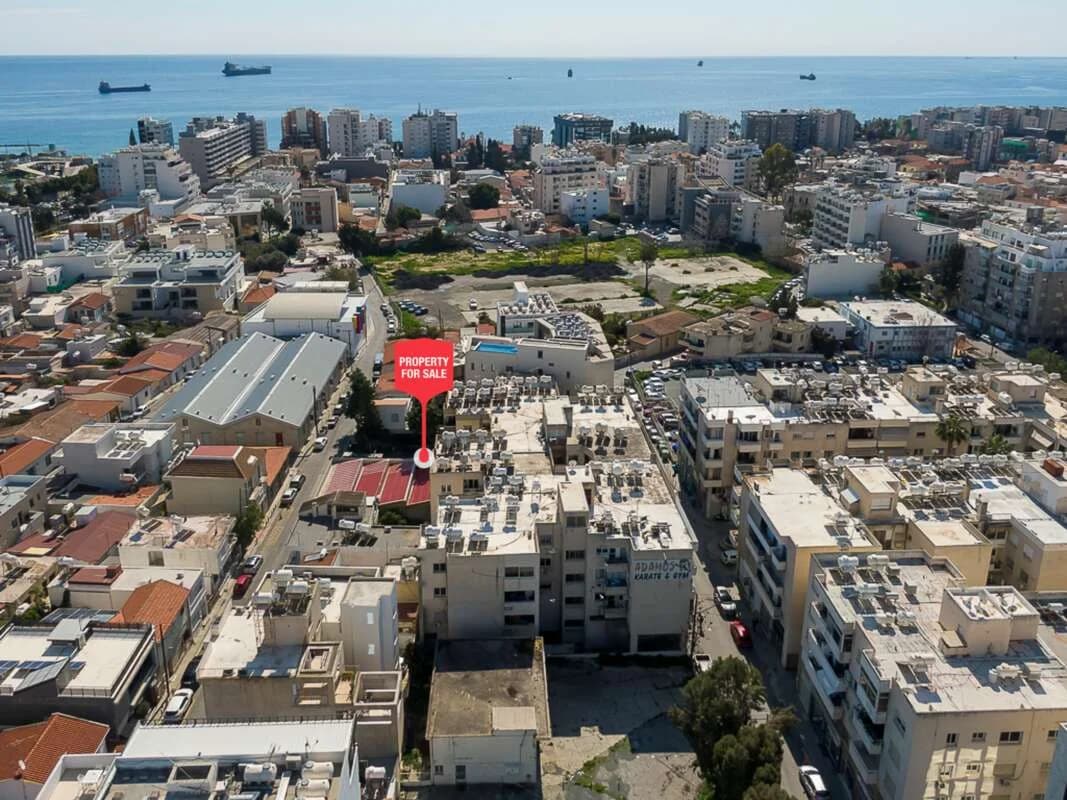 Altamira Real Estate 在塞浦路斯各地提供带产权证的公寓