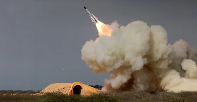 Irán lanza ataques con misiles y drones contra los estados del Golfo: se reportan víctimas y daños