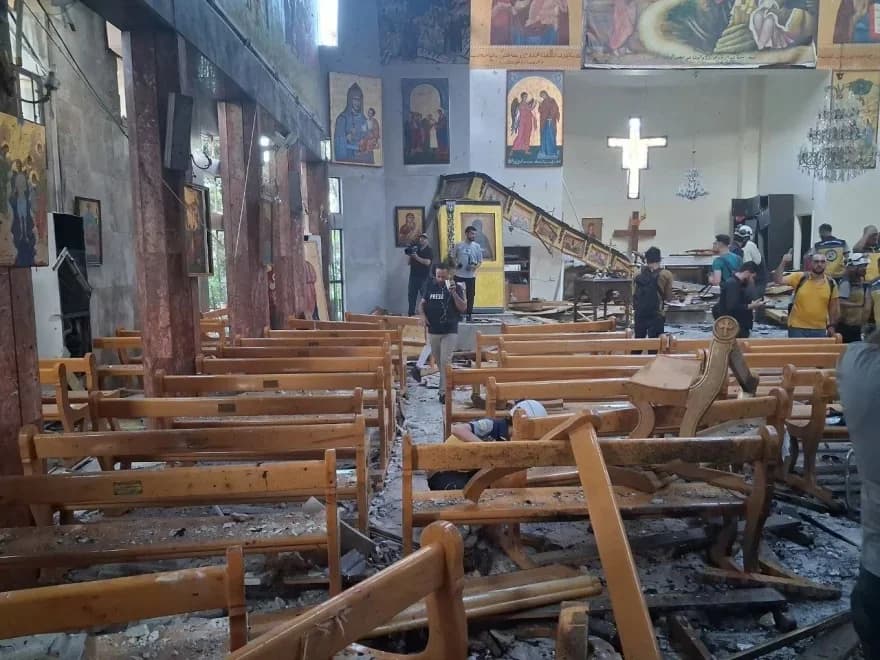Dschihadistische Gruppe bekennt sich zu Anschlag auf Kirche in Damaskus