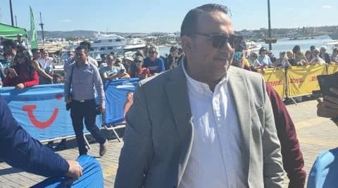 ק. קומיס: קפריסין נשארת יעד תיירותי בטוח