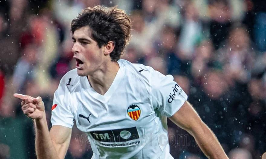 Valencia - Alavés 3-2: Épica remontada en el tiempo de descuento