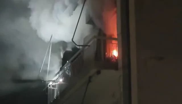 Incendio en un apartamento en Tavros, dos personas evacuadas