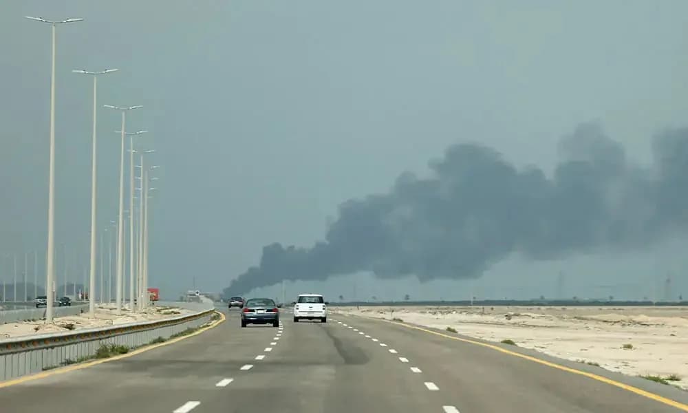 Feuer in bahrainischer Raffinerie nach iranischem Angriff