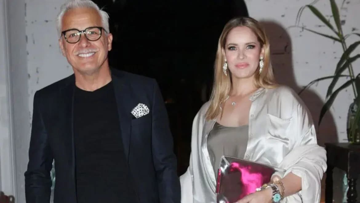 חאריס כריסטופולוס: 'תודה שאתן קיימות, כי אנחנו לא היינו קיימים…'