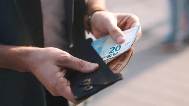 Ελβετία: Όχι στο ψηφιακό χρήμα, ναι στα μετρητά