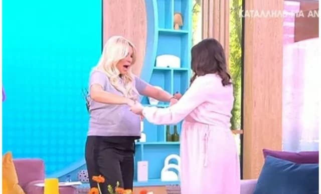 Marianna Polychronidi verkündet Schwangerschaft in Katerina Kainourgious Show