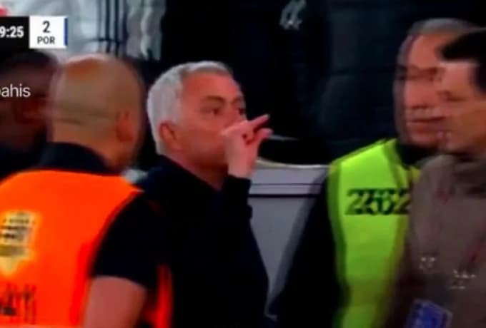 Μουρίνιο έξαλλος: Αποκάλυψε ποιος τον εκνεύρισε στο Μπενφίκα – Πόρτο