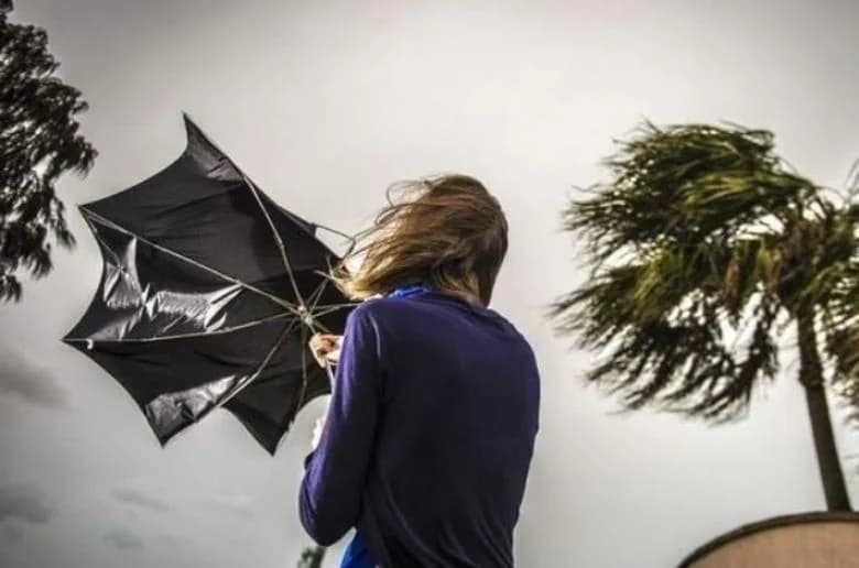寒冷天气和降雨：详细天气预报