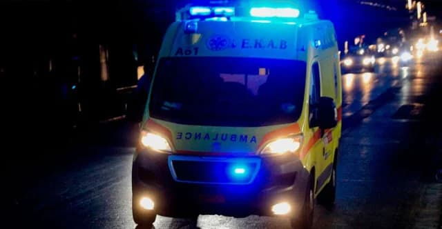 Patras: 15-Year-Old Injured After Firecracker Explodes in Hand