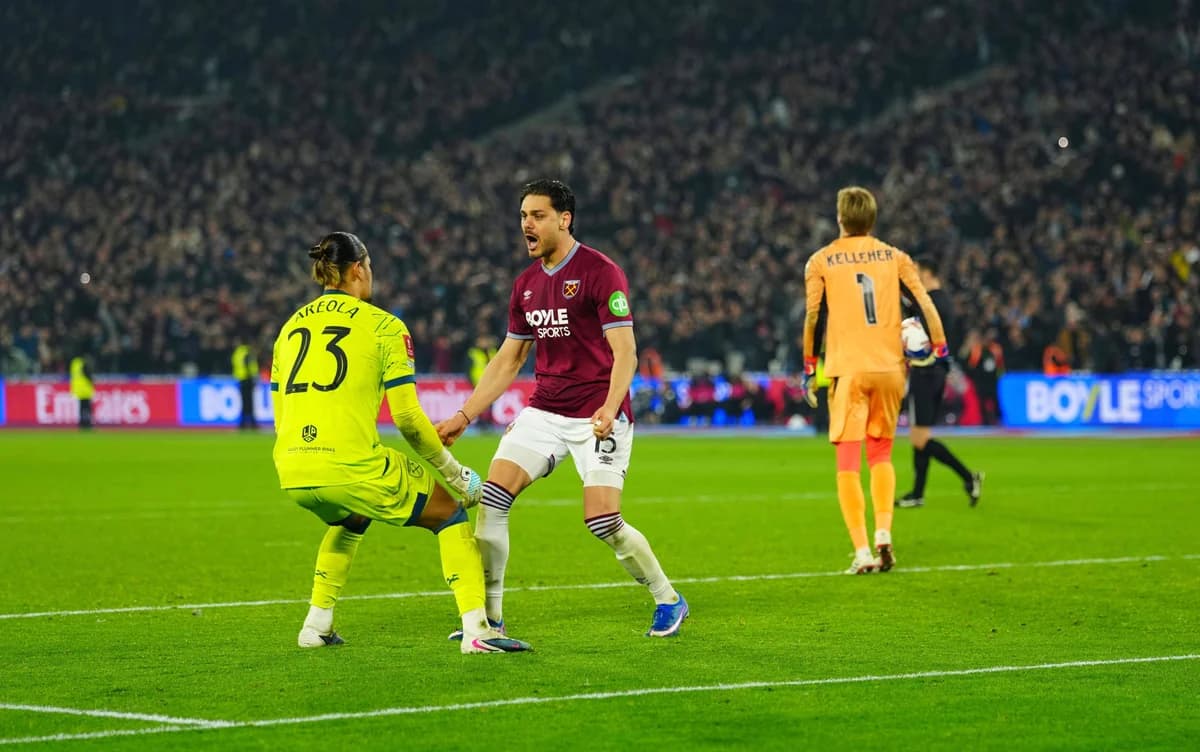 Mavropanos clasifica al West Ham a cuartos de la FA Cup
