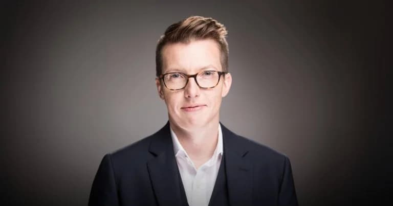 OpenAI：Kaitlin Kalinowski 辞职的原因