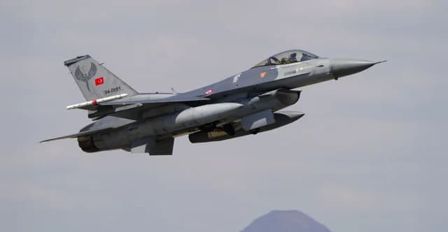 土耳其F-16战机进驻塞浦路斯被占区：“防御措施”，伪政府宣称