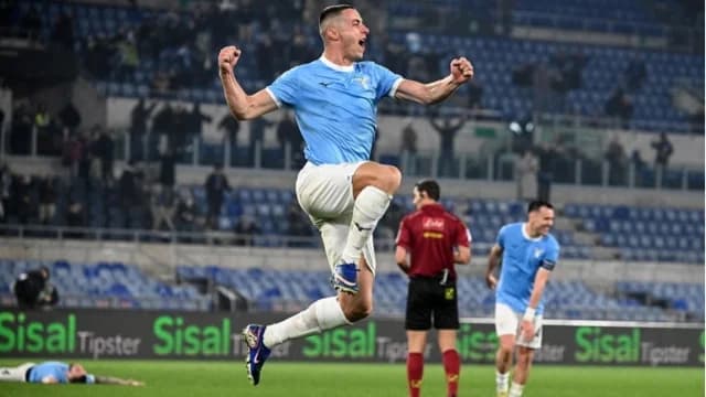 Serie A: Νίκη θρίλερ για τη Λάτσιο 2-1 επί της Σασουόλο