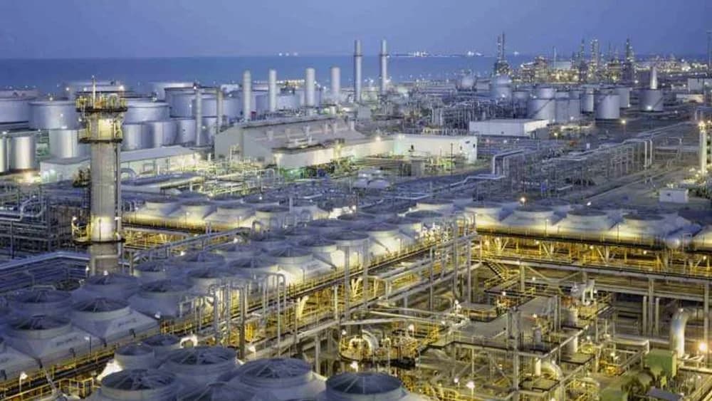 Saudi Aramco warnt vor Folgen der Schifffahrt in der Straße von Hormus