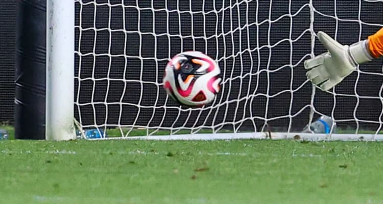 73 Strafstöße in 25 Spieltagen: 20 Fehlversuche