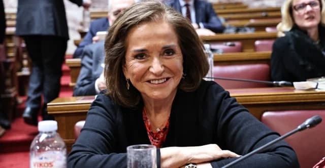 Dora Bakoyannis: Kritik an Tsipras und Samaras bezüglich Zypern