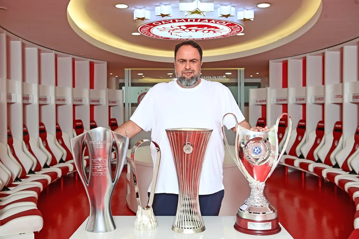 Footmercato: "Marinakis is the top president in Olympiacos history"