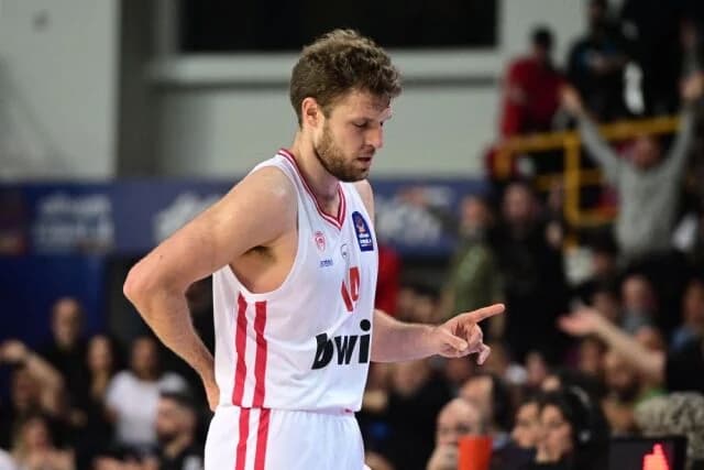 Olympiacos: Vezenkov out vs. Paris, Morris doubtful