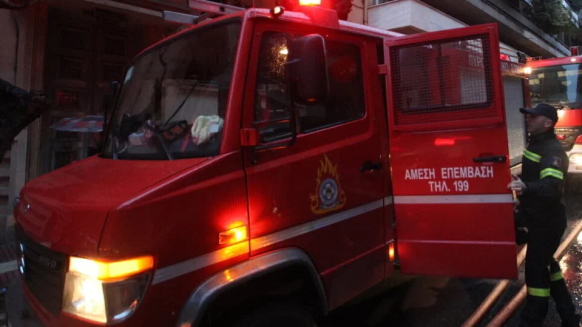 Feuer zerstört Fertighaus in Pyrgos, Limassol