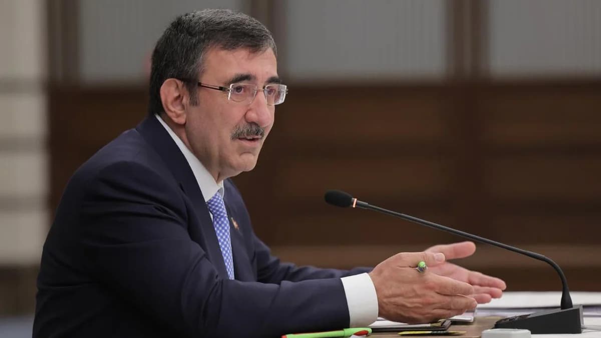Γιλμάζ: «Τα μέτρα της ε/κ πλευράς θέτουν σε κίνδυνο το νησί»