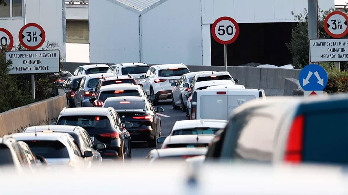 Traffic Restored on Attiki Odos After Collision